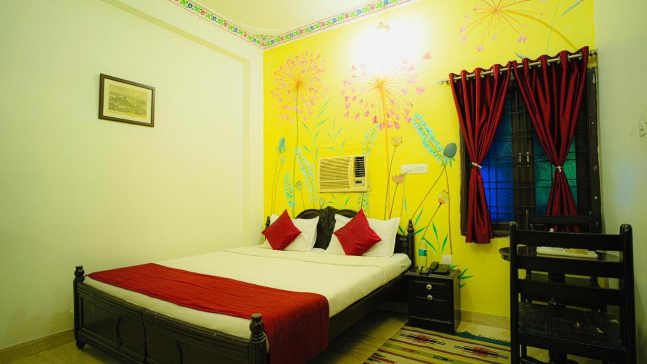 Hotel Lake Paradise Udajpur Exteriér fotografie