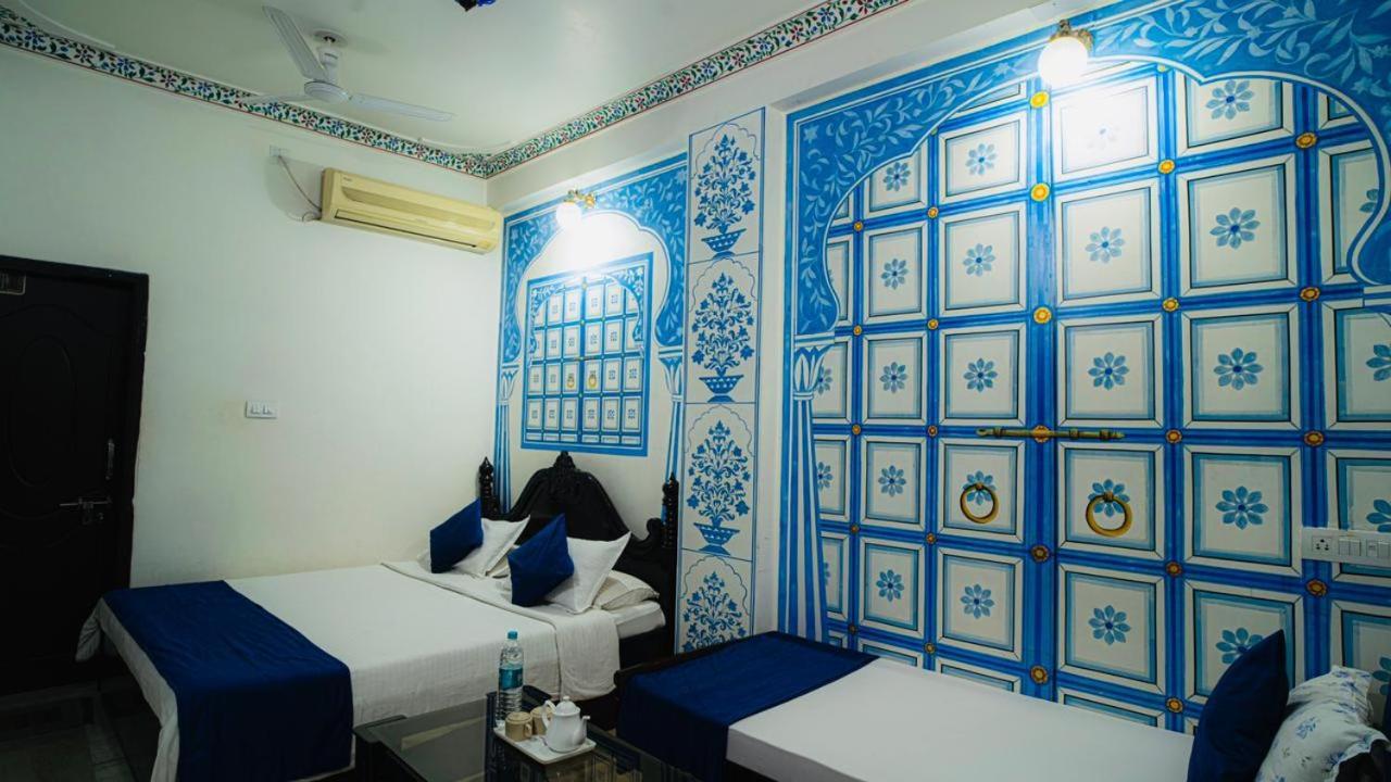 Hotel Lake Paradise Udajpur Exteriér fotografie