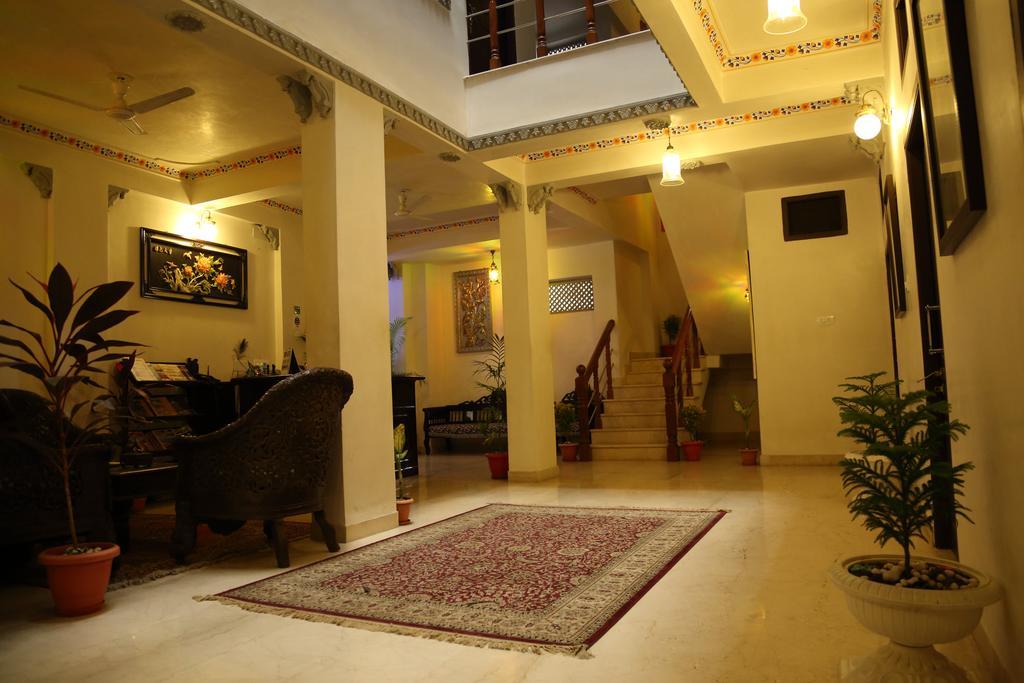 Hotel Lake Paradise Udajpur Exteriér fotografie