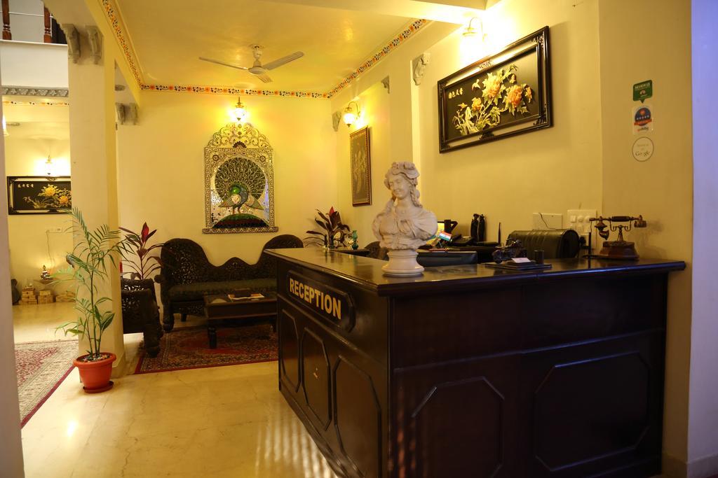 Hotel Lake Paradise Udajpur Exteriér fotografie