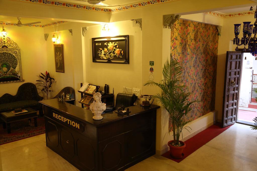 Hotel Lake Paradise Udajpur Exteriér fotografie